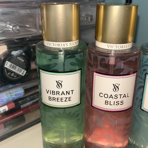 Victorias Secret NEW Fragrance Bundle! - Picture 3 of 11